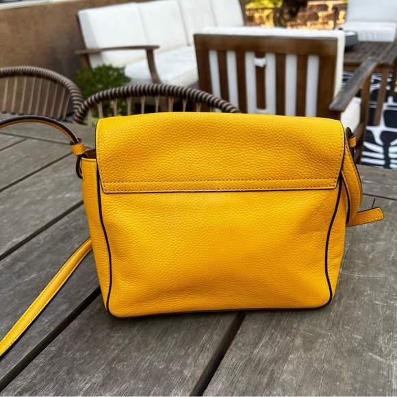 Kate Spade Nilla Hughes Street Pebbled Leather Crossbody Bag in Mustard Yellow - Picture 4 of 13